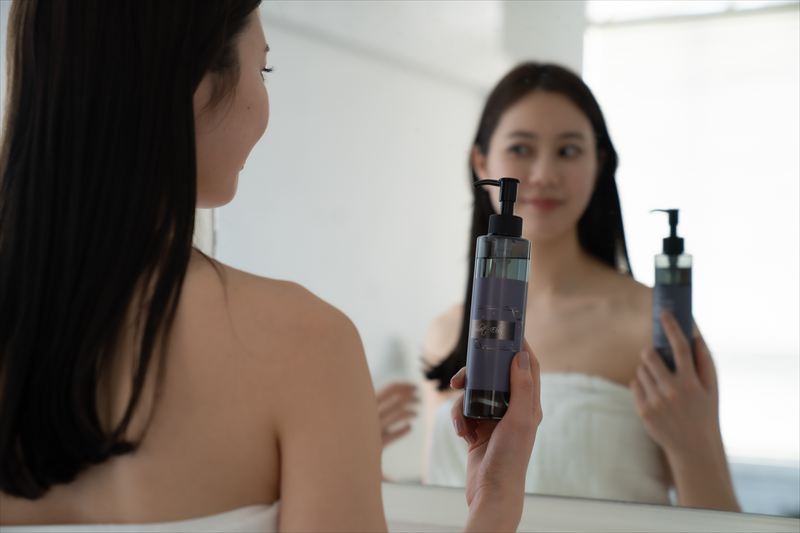 お風呂の中から始まる、見違えるような美髪への第一歩